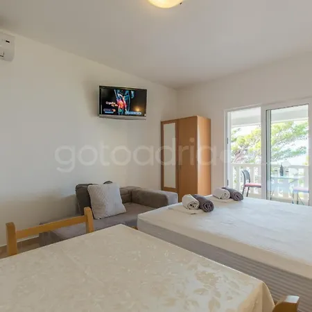 Apartmán Beachview Apt Dragienne With Free Parking *