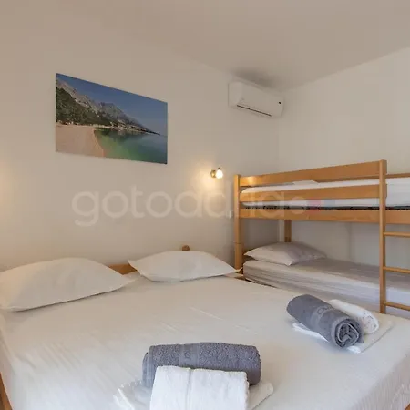 Beachview Apt Dragienne With Free Parking Apartmán Brela