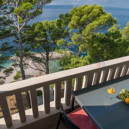 Beachview Apt Dragienne With Free Parking Apartmán Brela