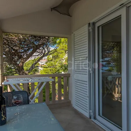 Beachview Apt Dragienne With Free Parking * Brela