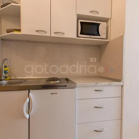 Beachview Apt Dragienne With Free Parking Apartmán Brela