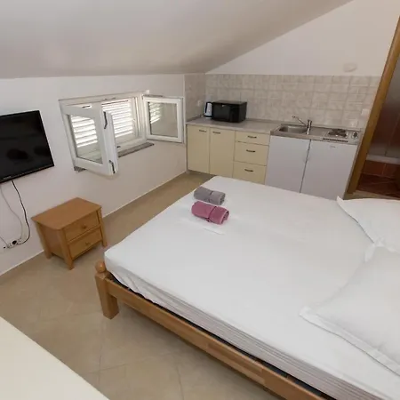 Apartmán Beachview Apt Dragienne With Free Parking