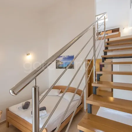 Beachview Apt Dragienne With Free Parking Brela