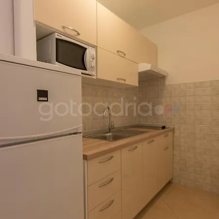 Beachview Apt Dragienne With Free Parking * Brela
