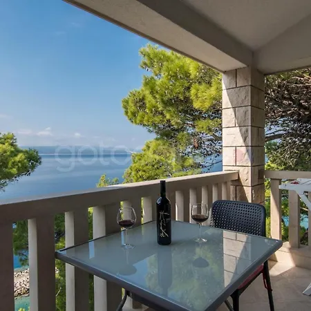 Beachview Apt Dragienne With Free Parking *