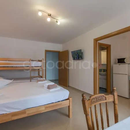 Apartment Beachview Apt Dragienne With Free Parking *